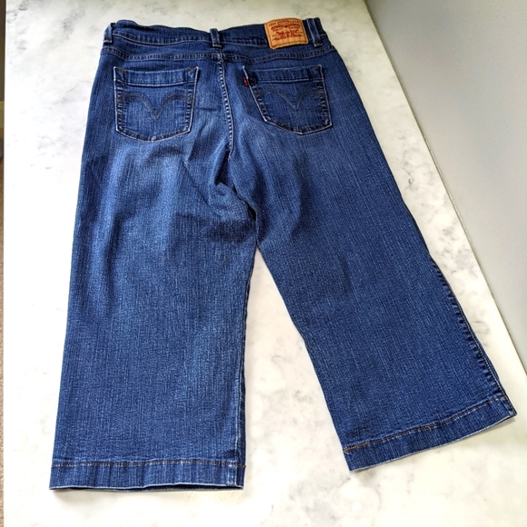 Levis Capris / Vintage Levi's / Denim Capris - Picture 2 of 5